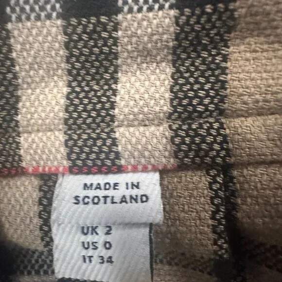 Burberry skirt - Picture 3 of 6